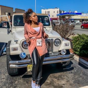 Meet your Posher, Marian